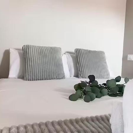 Charming Barrio De Las Letras Madrid Ngoại thất bức ảnh