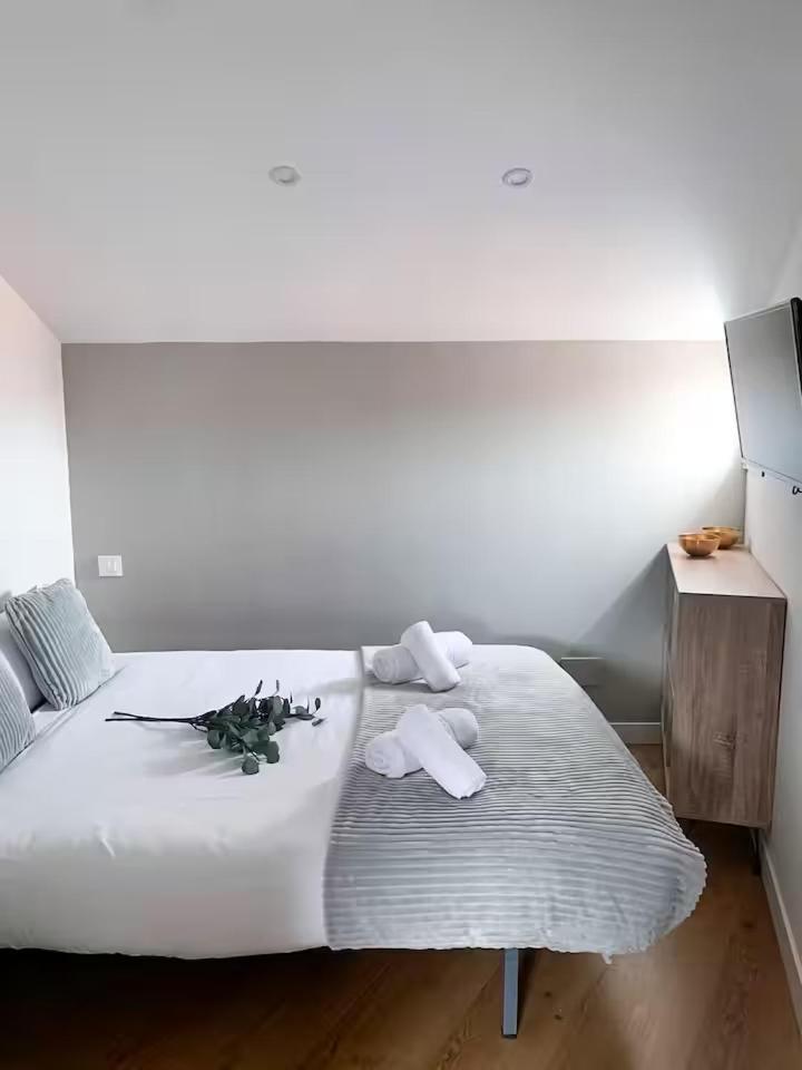 Charming Barrio De Las Letras Madrid Ngoại thất bức ảnh